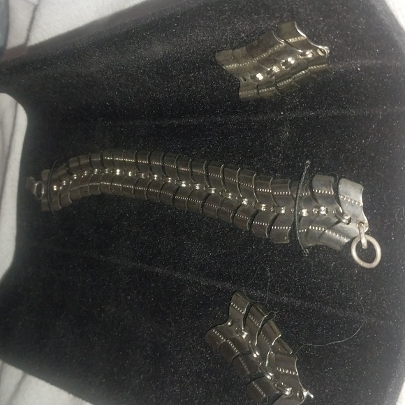 Estate Sale Vintage Silver - Picture 4 of 9